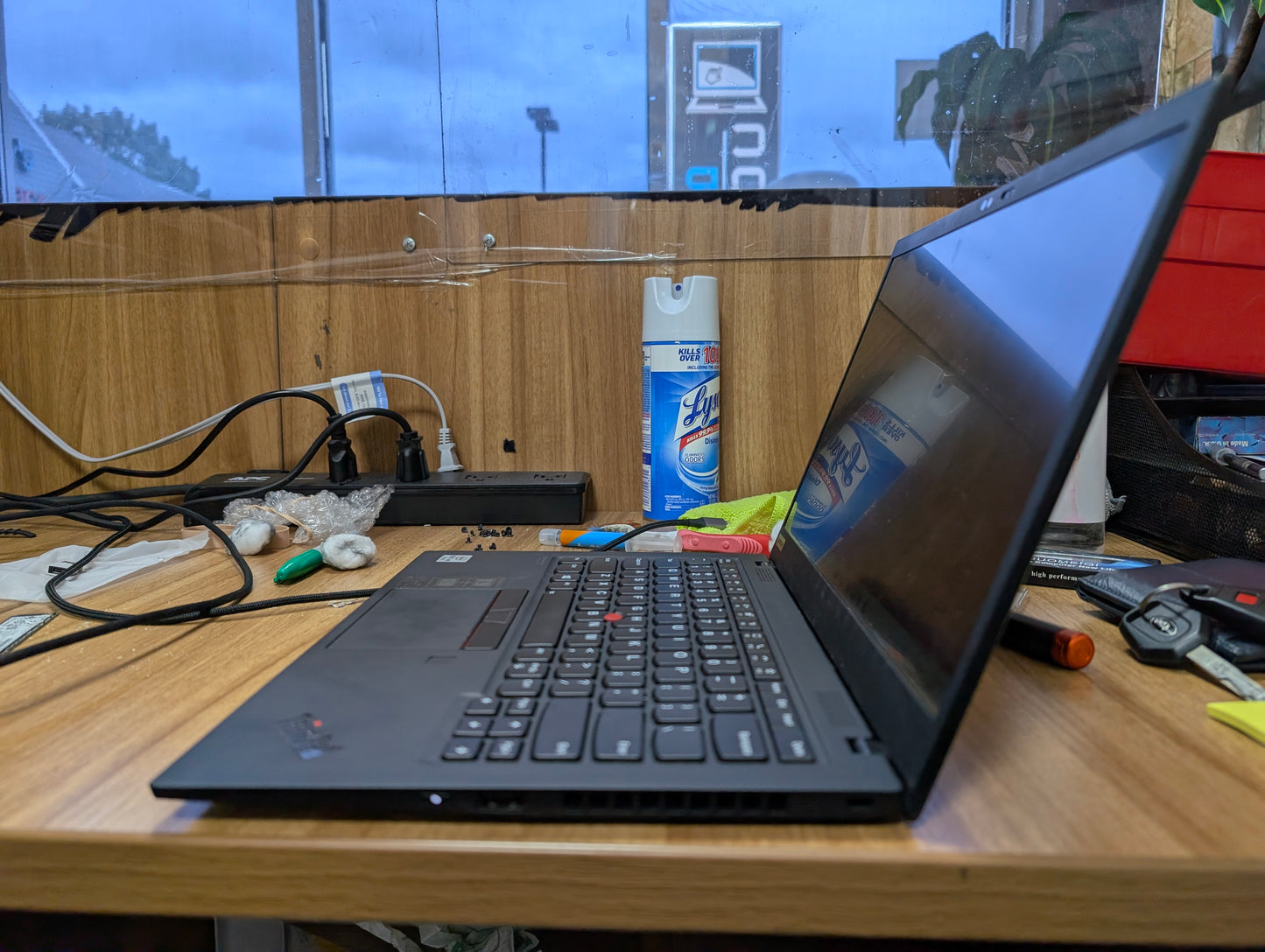 Lenovo ThinkPad X1 Carbon Gen 8 - i7-10610U, Touchscreen