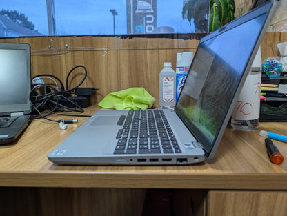 Dell Precision 3551